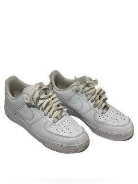 NIKE Air Force 1 ‘07 Triple White Low Top Leather Sneakers Men’s US 9